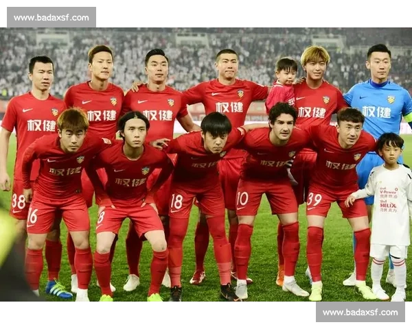 权健逆袭亚泰展现强劲攻势 李响梅开二度助球队取胜